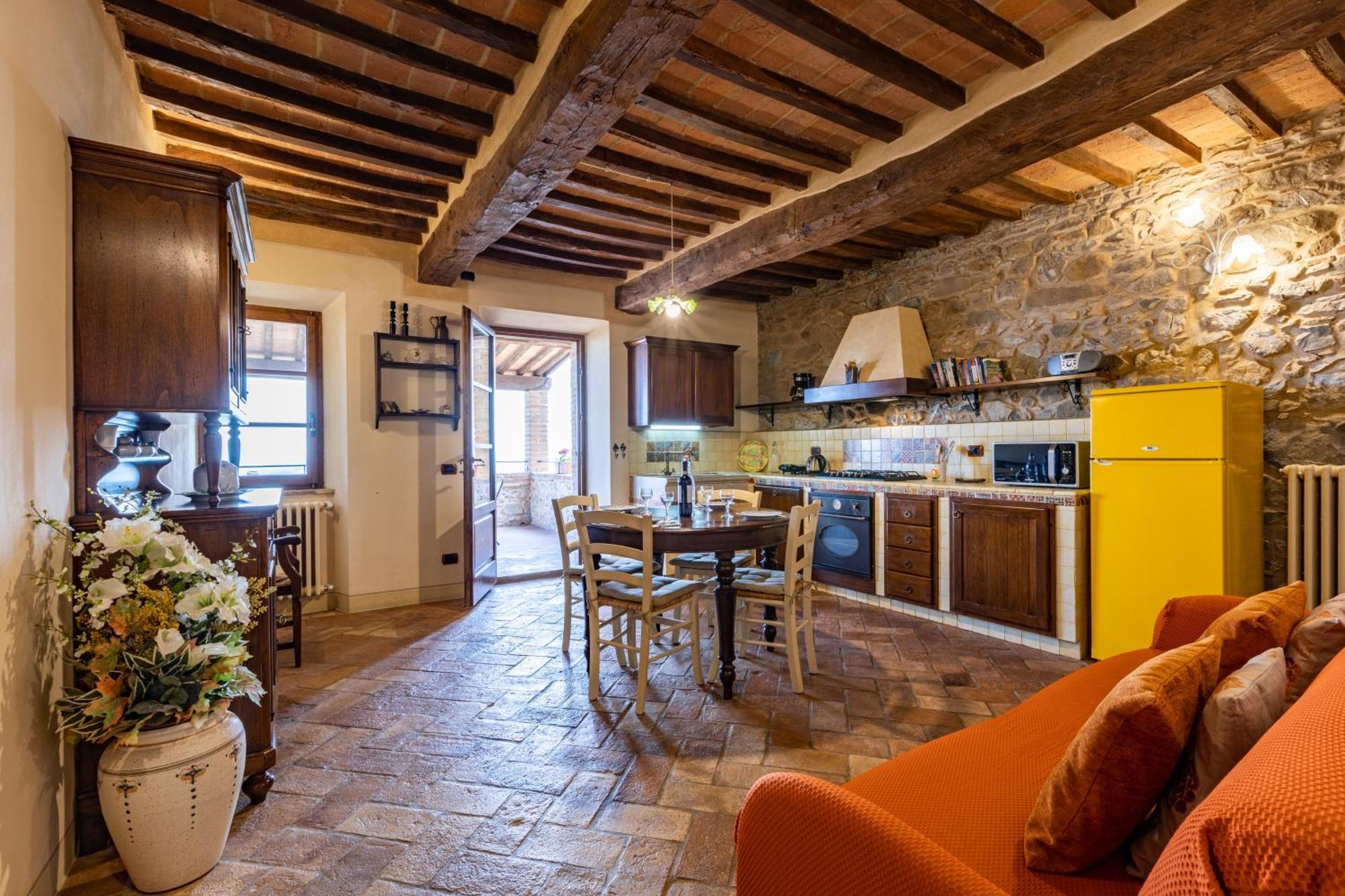 La Terrazza Villa Chianni Exterior photo